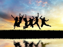 青春是用來奮斗的，除甲醛的青春最美麗！